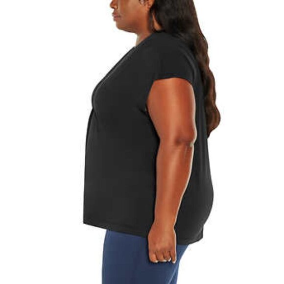 Banana Republic Classic Black V-Neck Tee - Picture 5 of 9